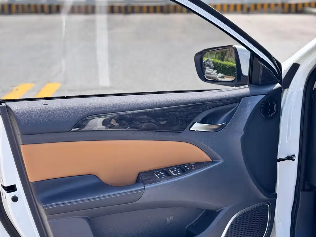 BYD Qin NEV — миниатюра 6