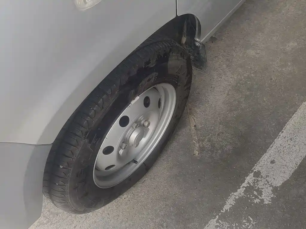 Wuling Zhiguang Mini Truck — миниатюра 4