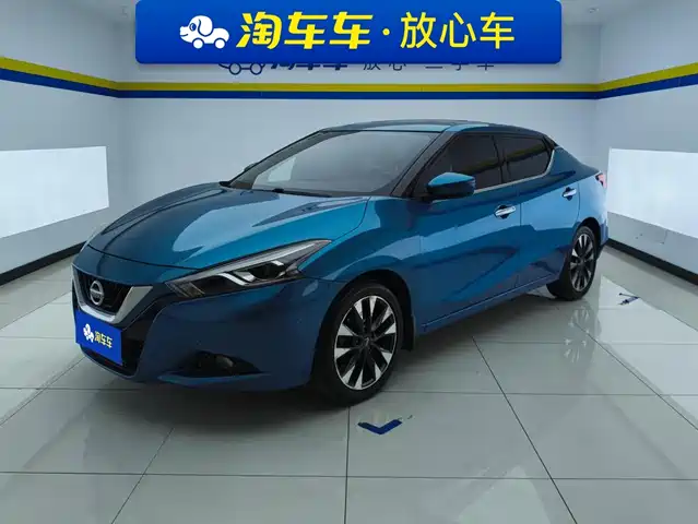 Nissan Bluebird