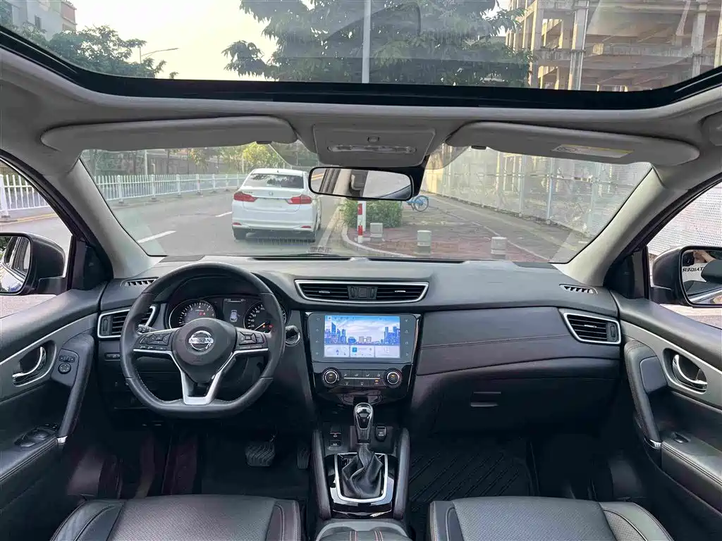 Nissan Qashqai — миниатюра 11
