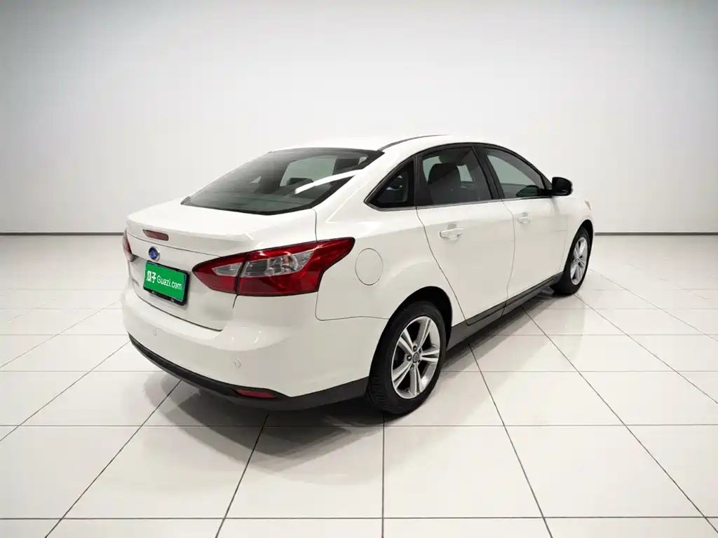 Ford Focus — миниатюра 4