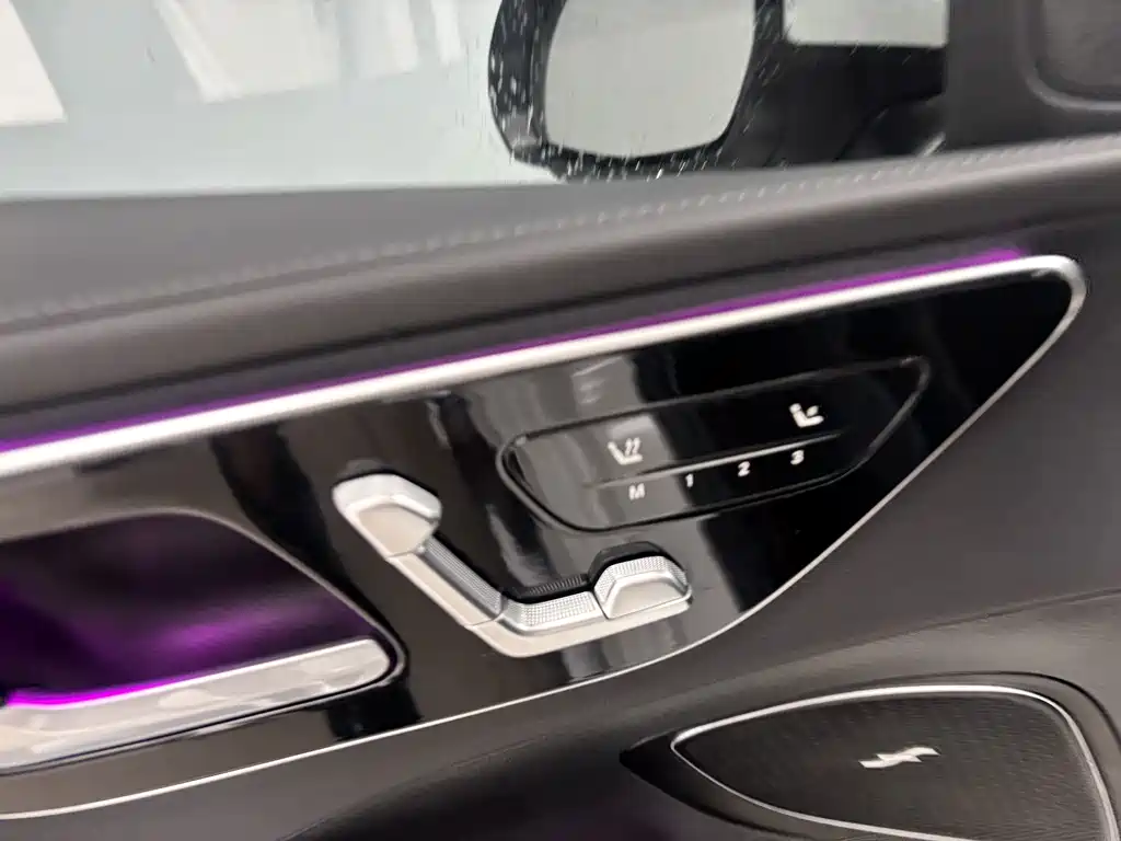 Mercedes-Benz C-Class New Energy — миниатюра 11
