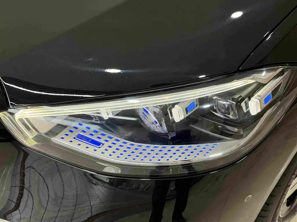 Mercedes-Benz S-Class — миниатюра 9