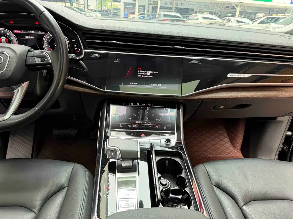 Audi Q7 — миниатюра 13
