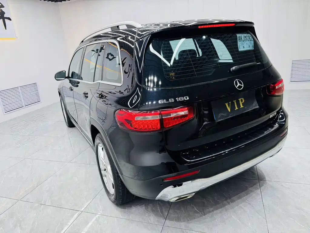 Mercedes-Benz GLB — миниатюра 6