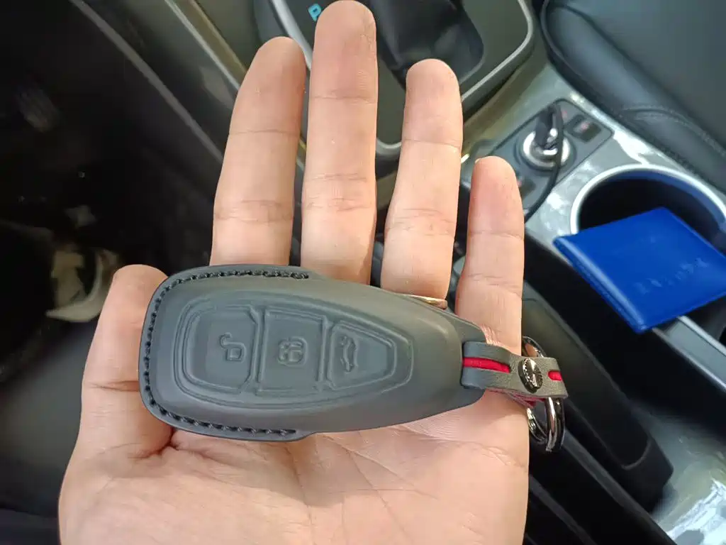 Ford Kuga — миниатюра 9