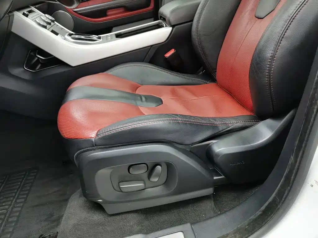 Land Rover Evoque (Import) — миниатюра 20