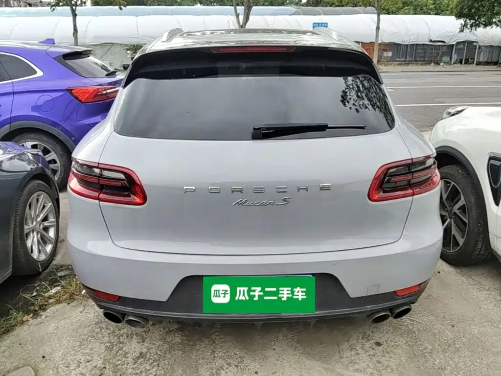 Porsche Macan — миниатюра 6