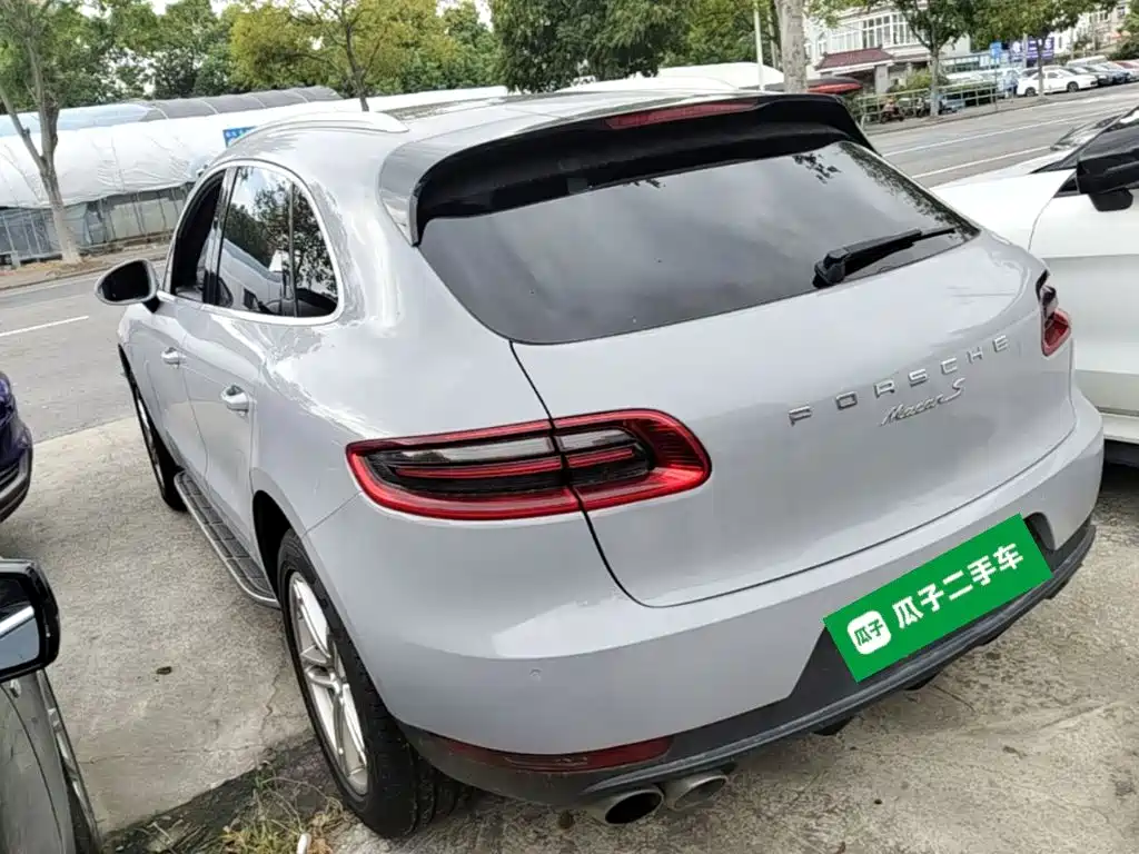 Porsche Macan — миниатюра 5
