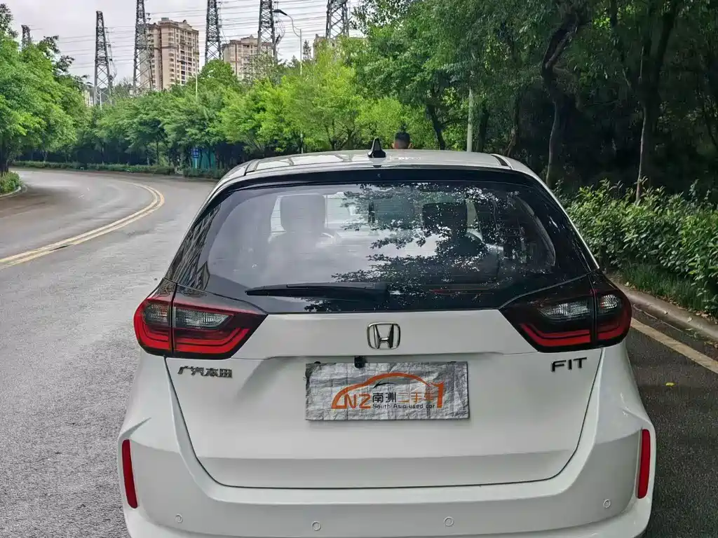 HONDA FIT