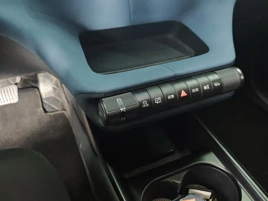 BYD Dolphin — миниатюра 16