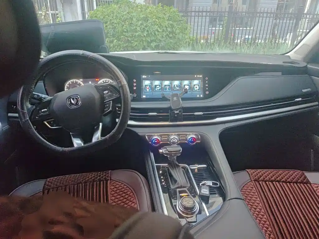 Changan CS95 — миниатюра 5