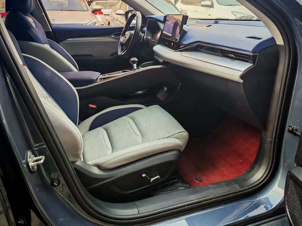 GEELY AUTOMOBILE XINGRUI