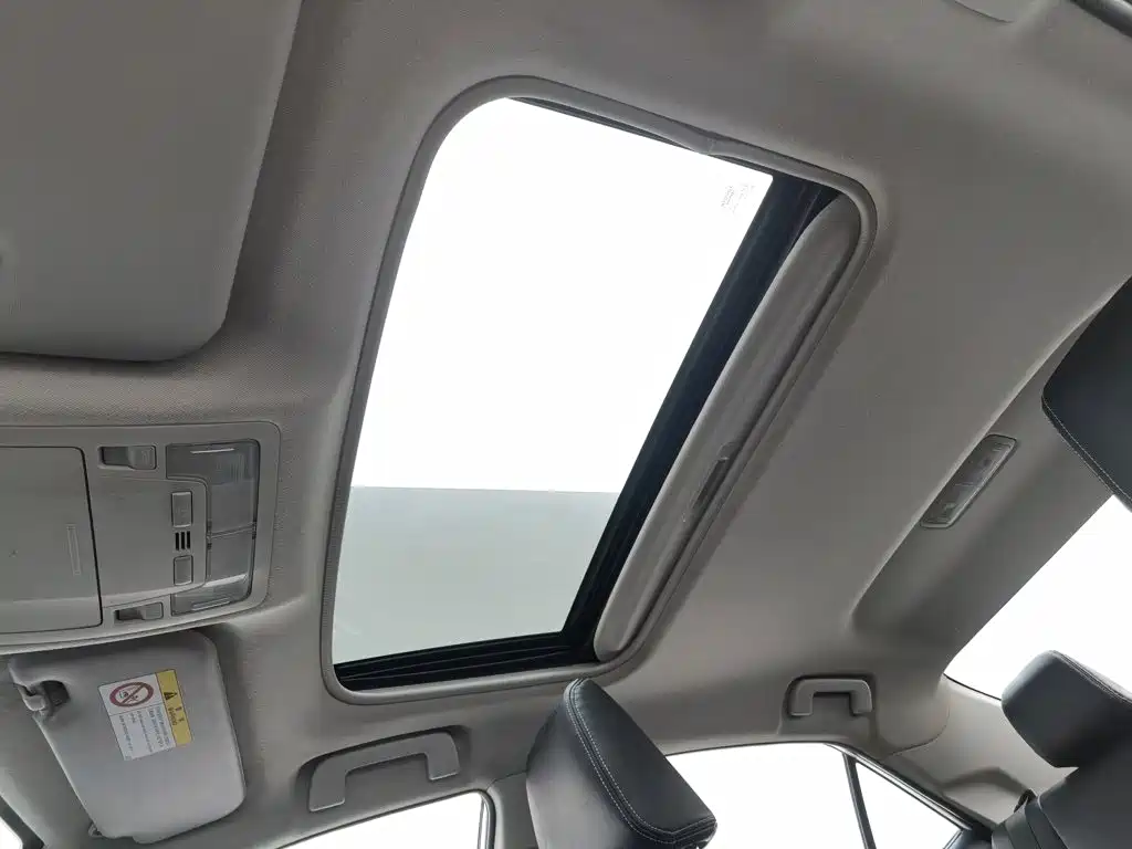 Toyota Corolla — миниатюра 14