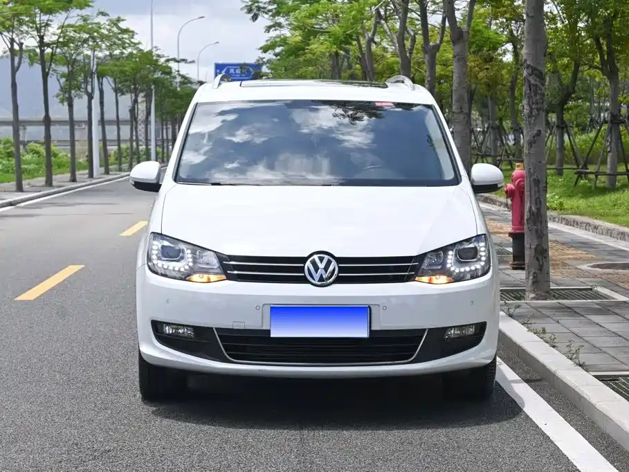 Volkswagen Sharan — миниатюра 2