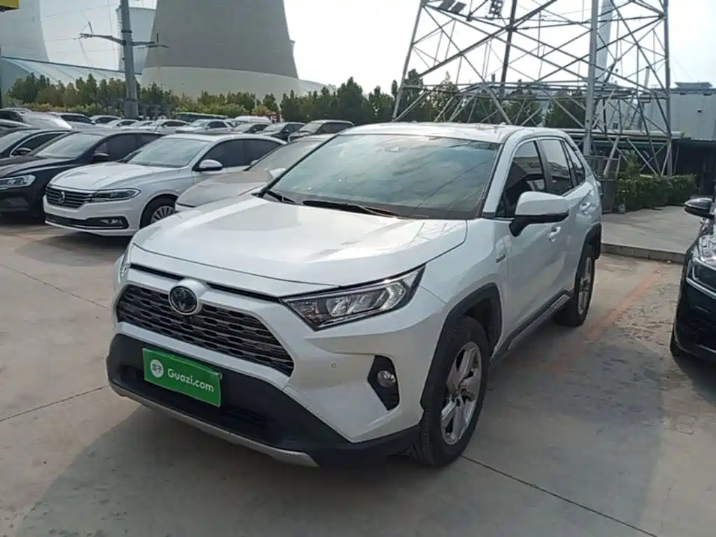 Toyota RAV4 — миниатюра 2