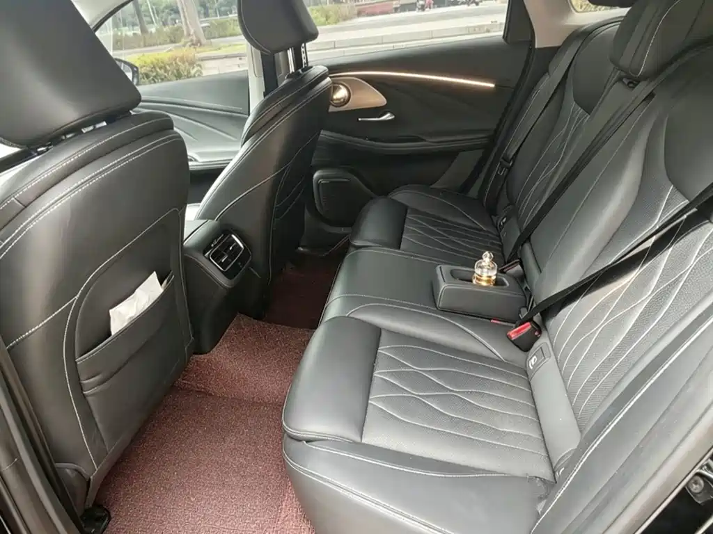 Chery Arrizo 8 — миниатюра 11