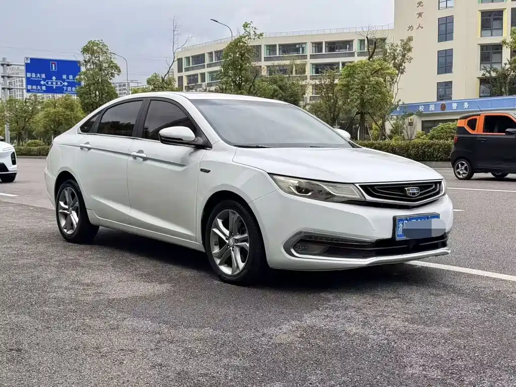Geely Emgrand GL — миниатюра 3