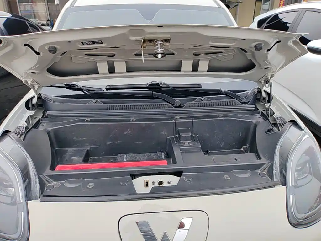 Wuling MINIEV — миниатюра 20