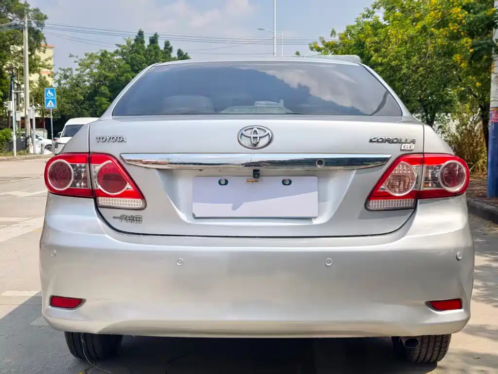 Toyota Corolla — миниатюра 6