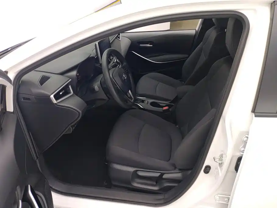 Toyota Corolla — миниатюра 9