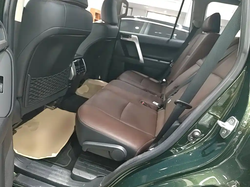 Toyota Prado — миниатюра 17