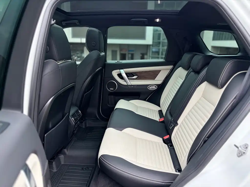 Land Rover Discovery Sport Hybrid — миниатюра 15
