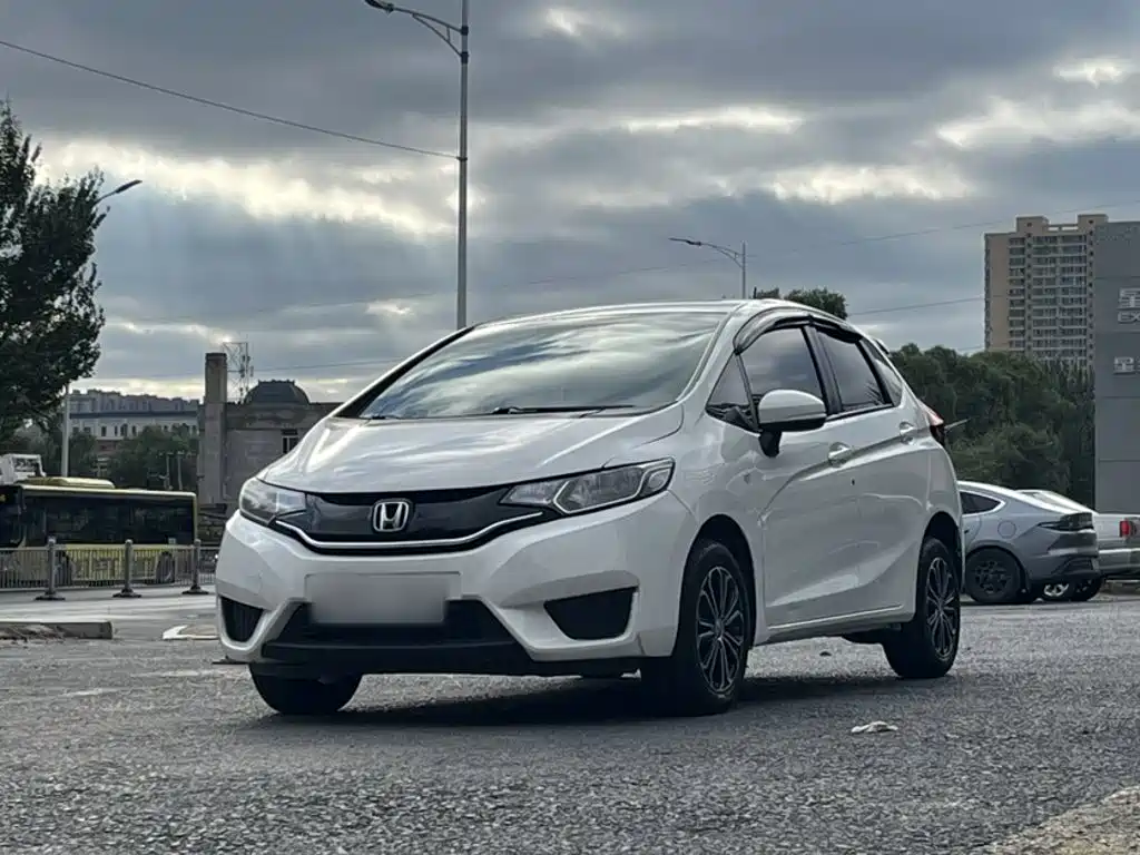 Honda Fit — миниатюра 3