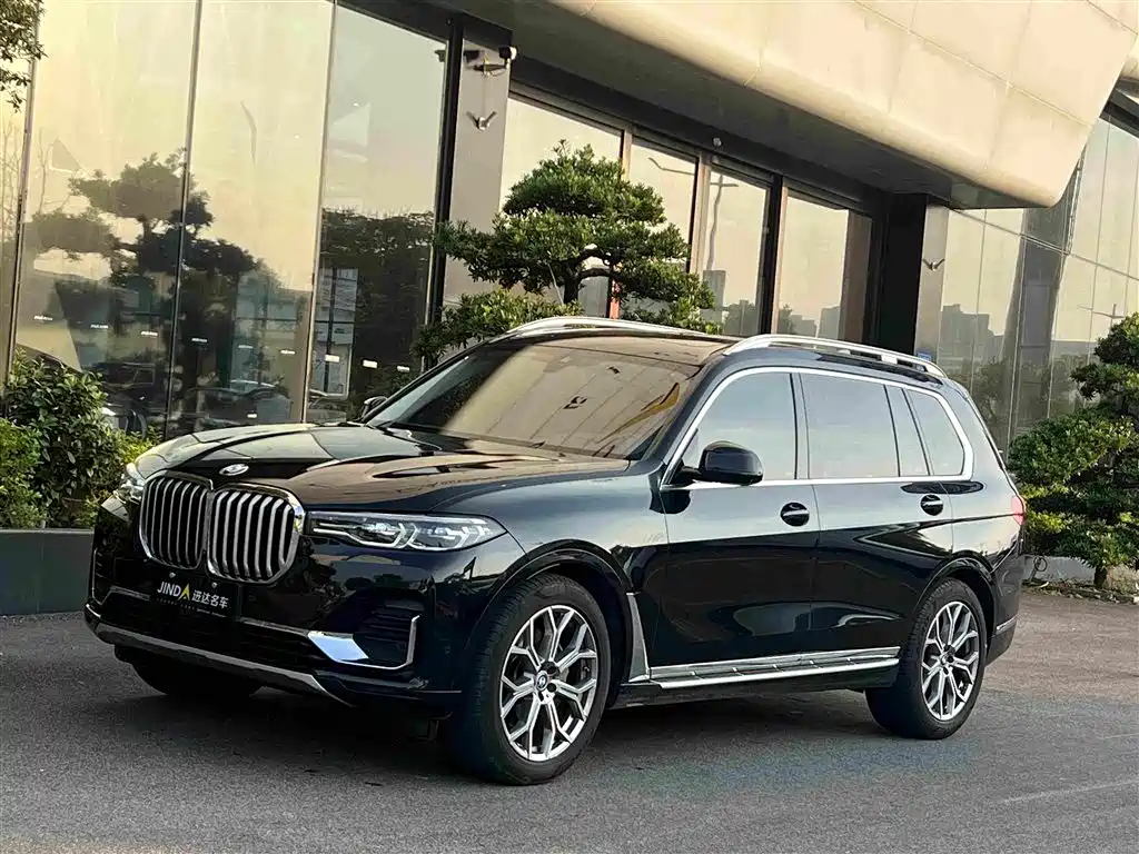 宝马X7 2022款 xDrive40i 领先型豪华套装 2022