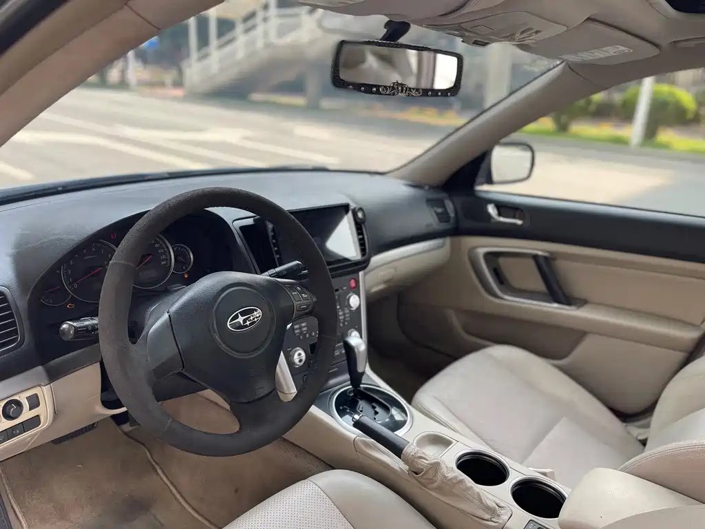 Subaru Legacy — миниатюра 14