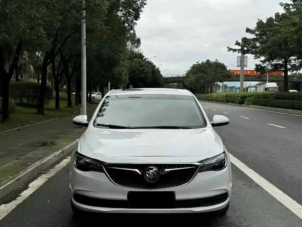Buick Excelle — миниатюра 2