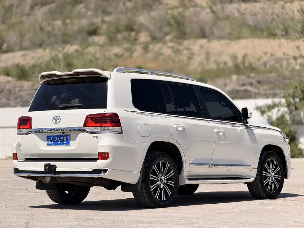 Toyota Land Cruiser 2016 4.0L GX-R