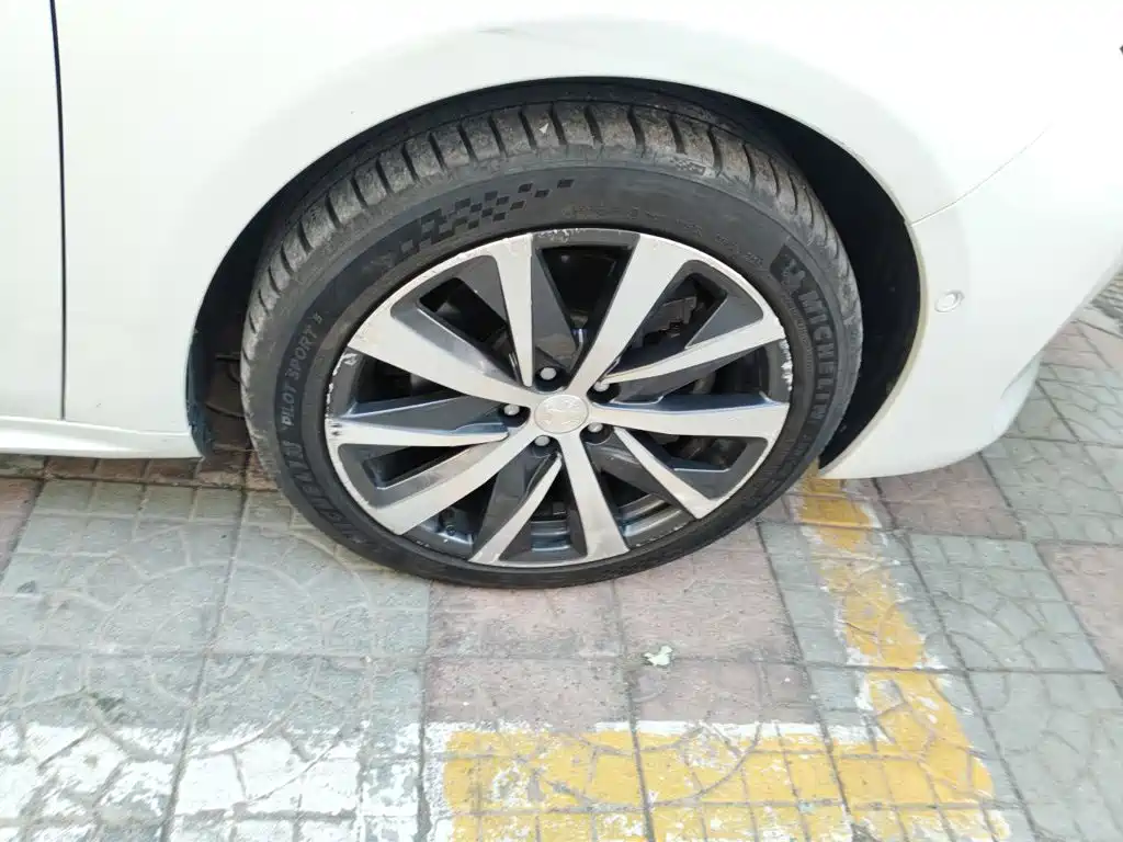 Peugeot 508 — миниатюра 24