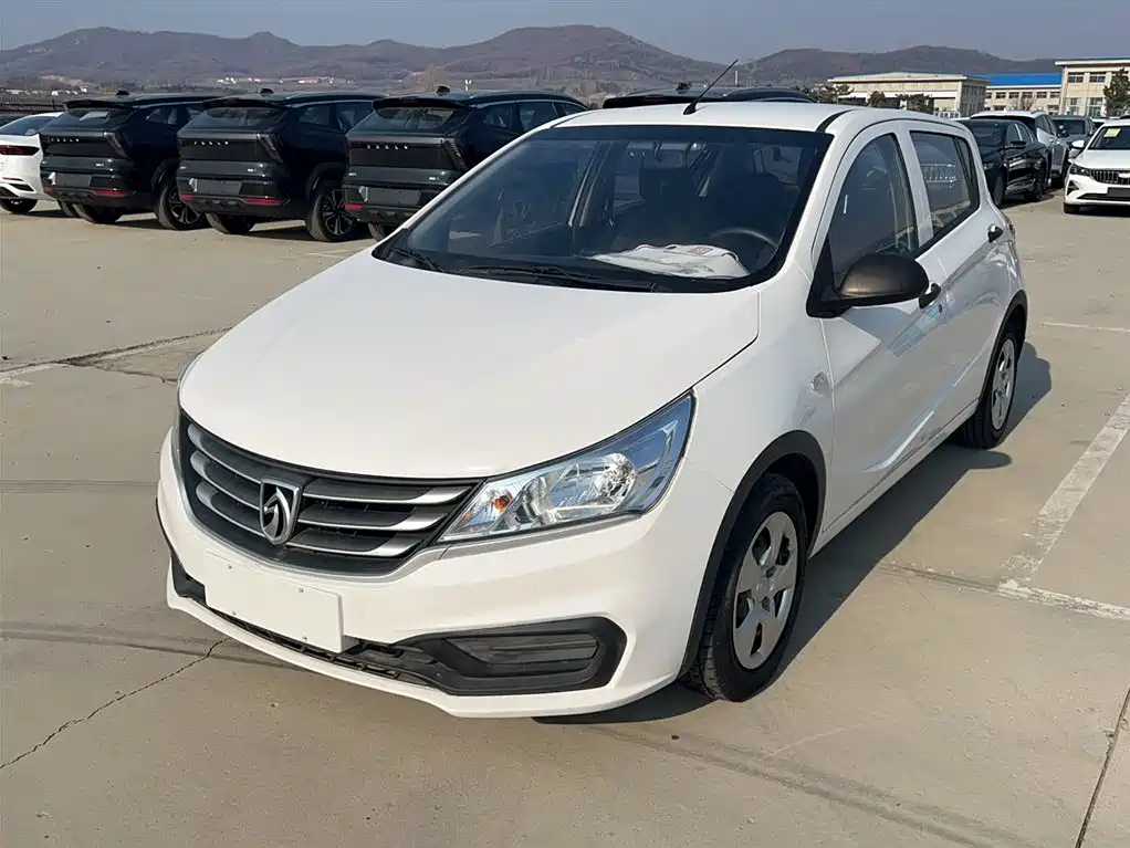 Baojun 310 2021