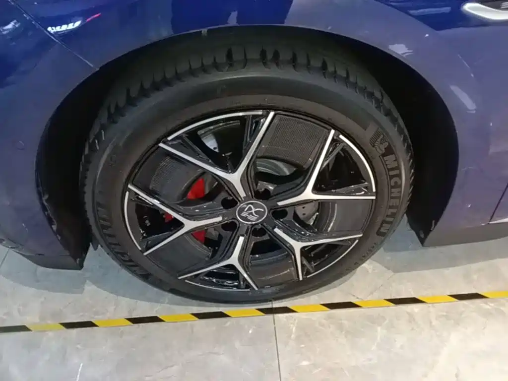 BYD Han — миниатюра 23