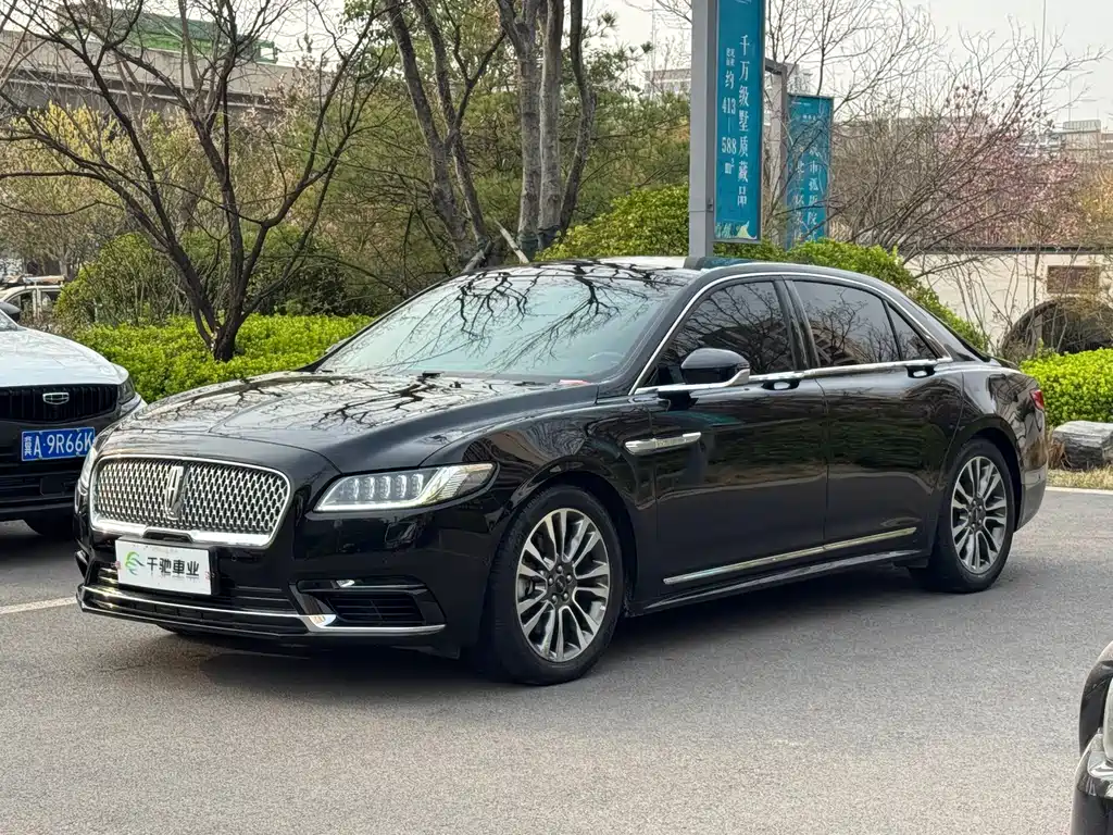 Lincoln Continental 2017