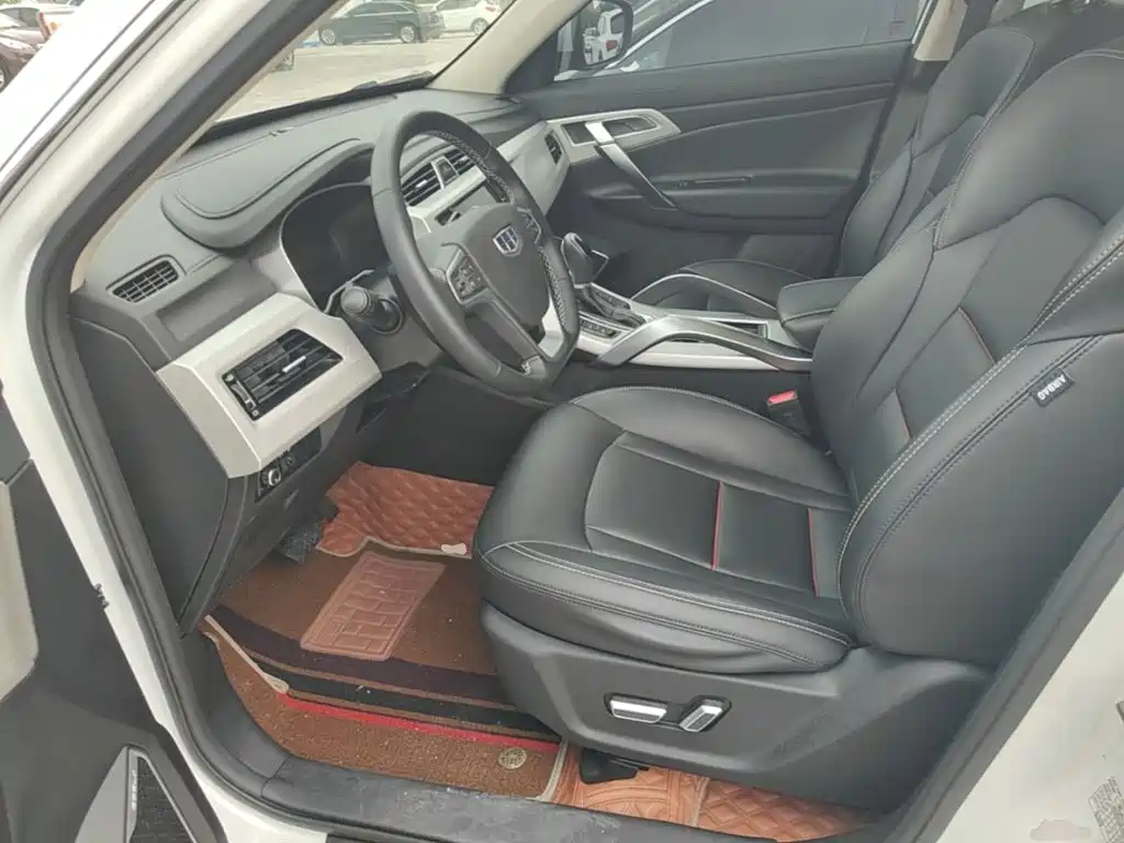 Geely Boyue — миниатюра 15