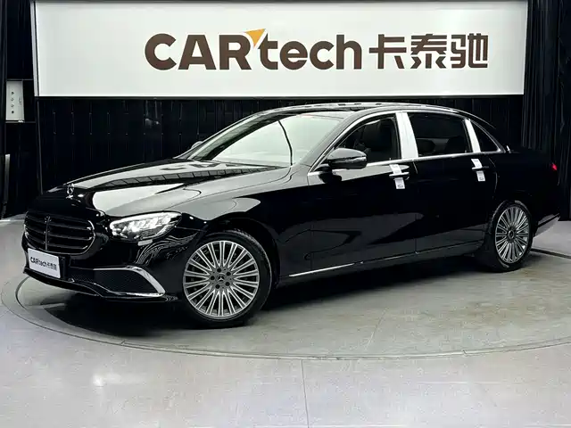 MERCEDES BENZ E CLASS