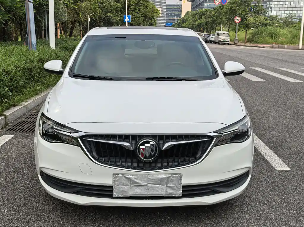 Buick Excelle — миниатюра 2