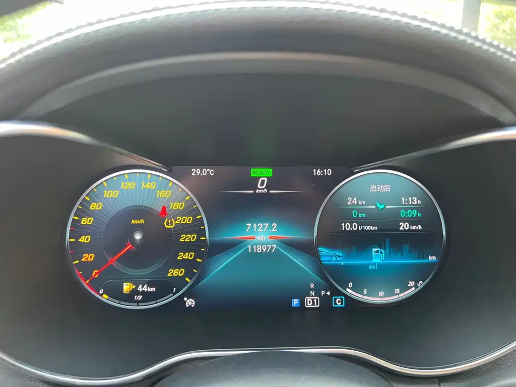 Mercedes-Benz C-Class — миниатюра 15