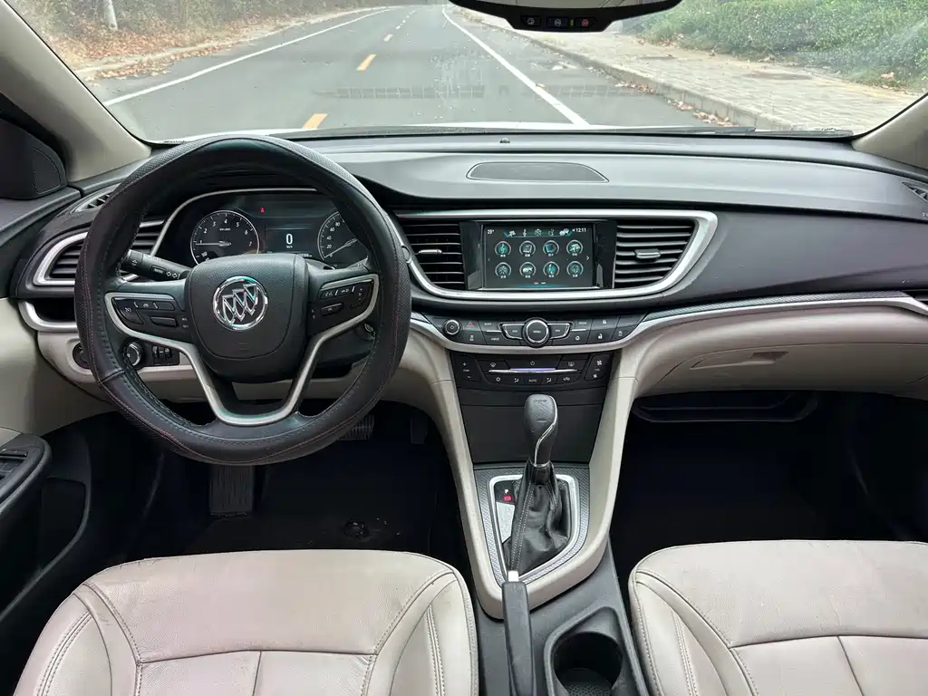 Buick Excelle — миниатюра 8