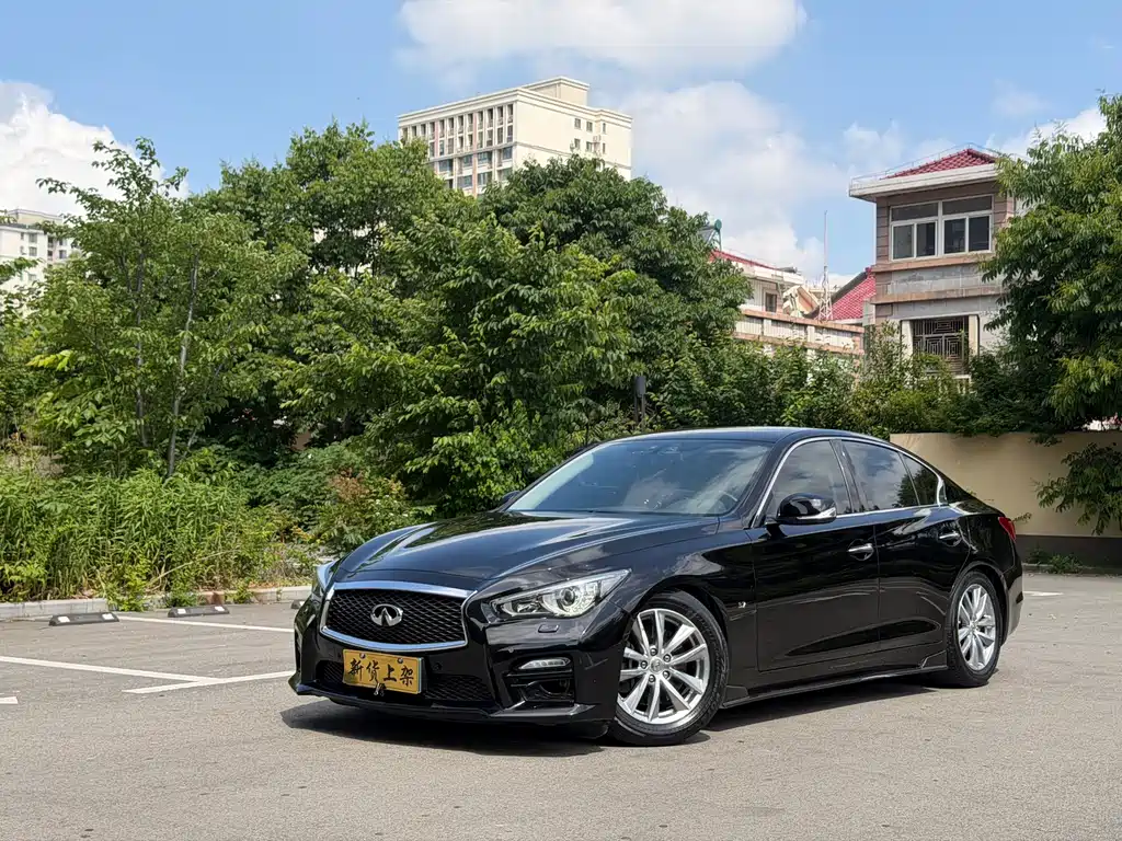 Infiniti Q50 2017