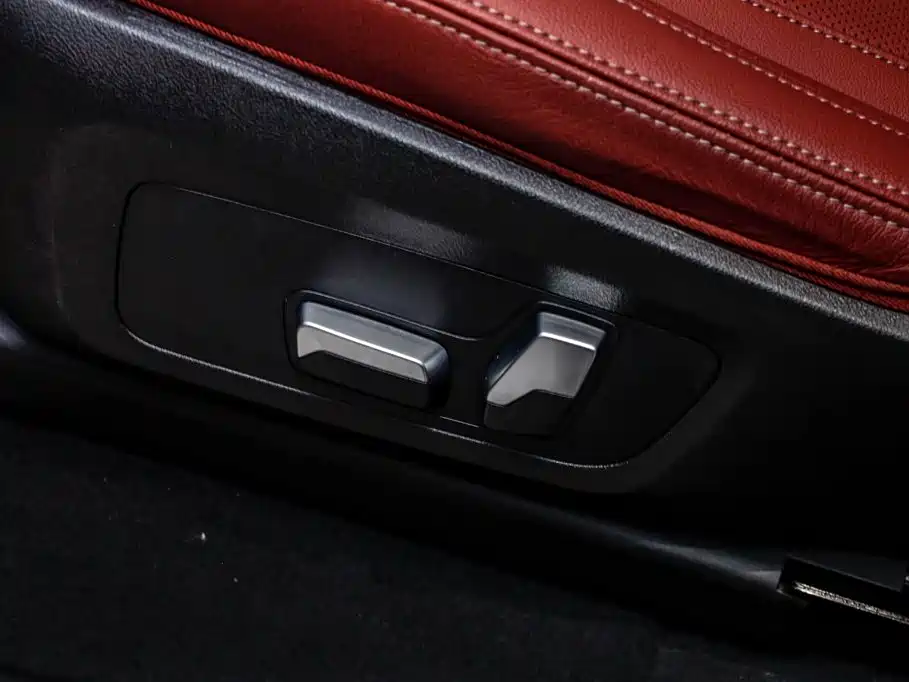 BMW X4 — миниатюра 13