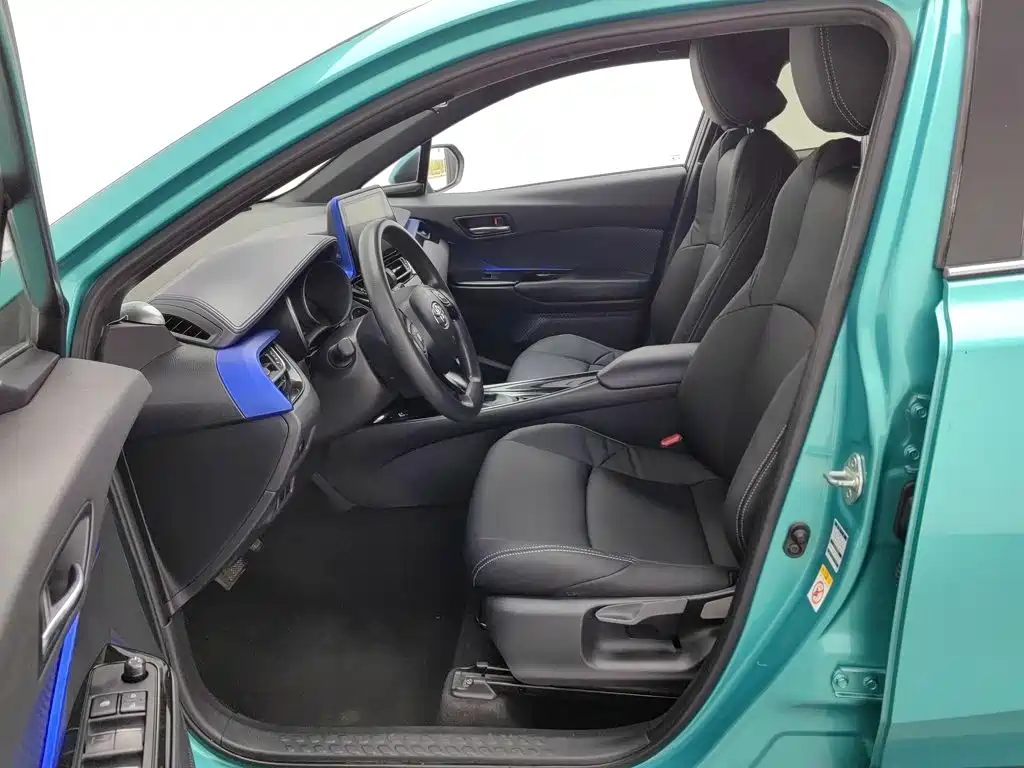 Toyota C-HR — миниатюра 10