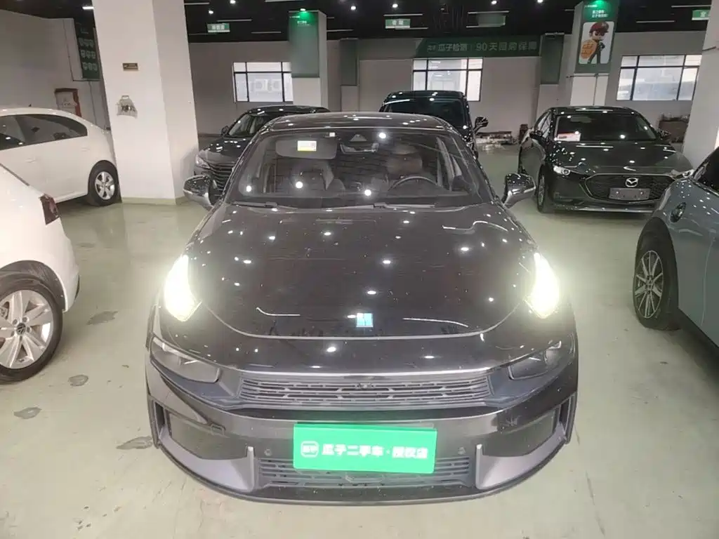 Lynk & Co 03 — миниатюра 3