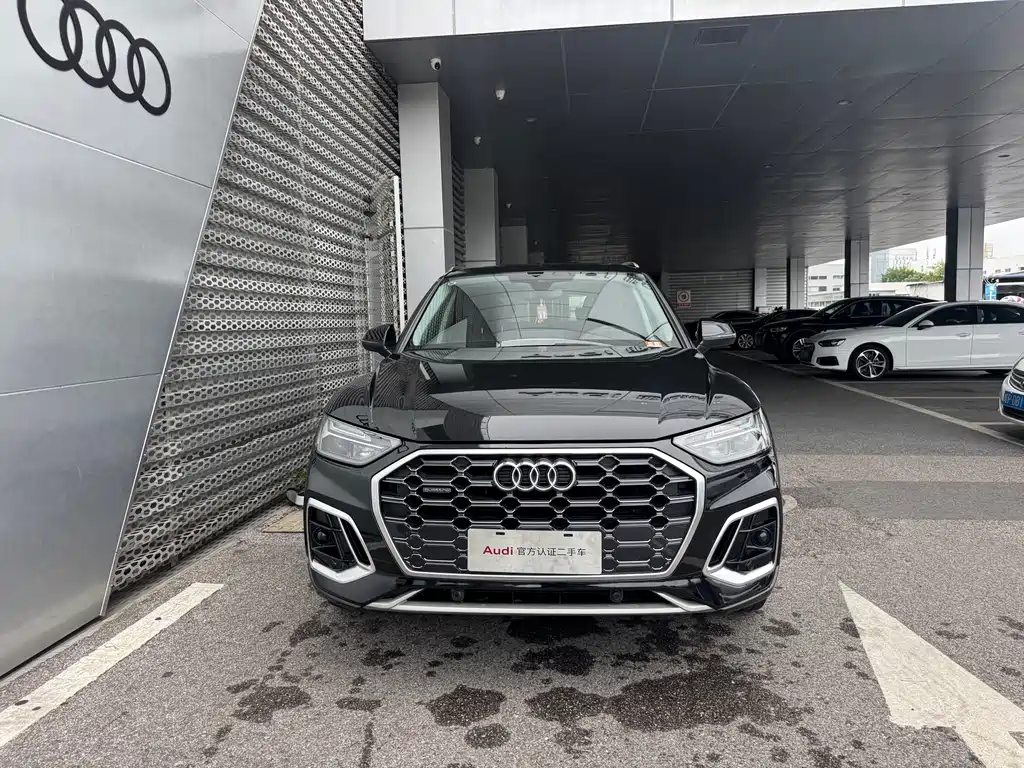 Audi Q5L — миниатюра 2