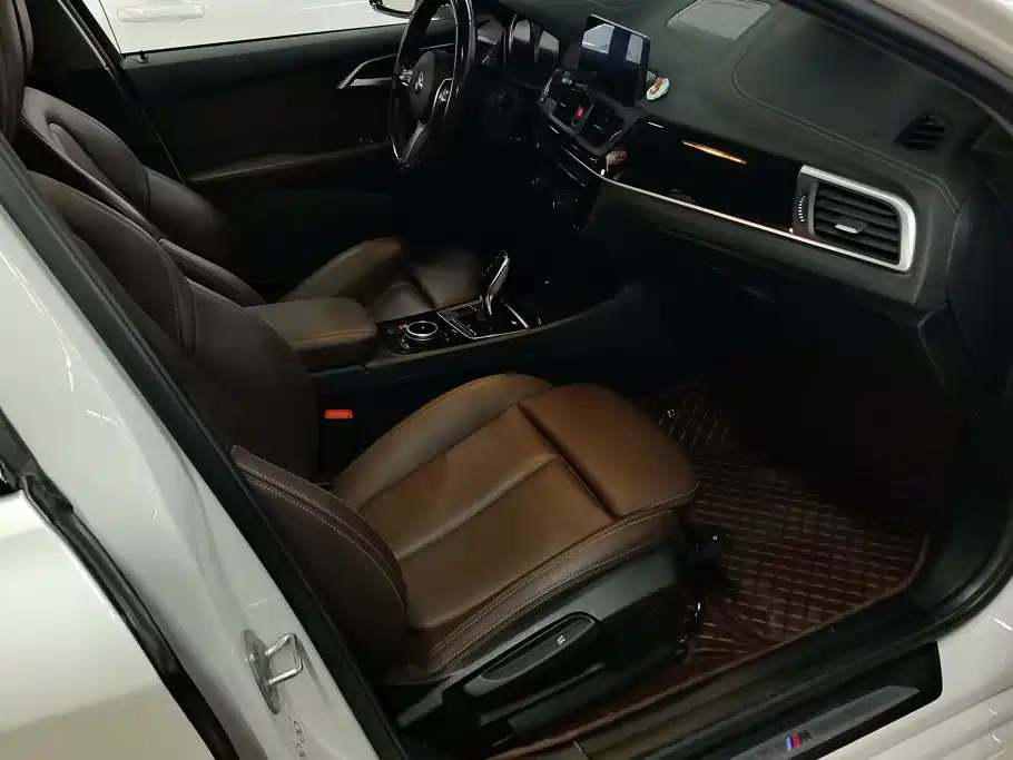BMW 1 Series — миниатюра 8