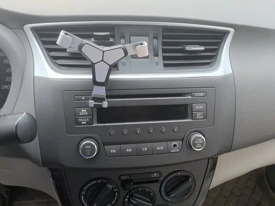 Nissan Sylphy — миниатюра 13
