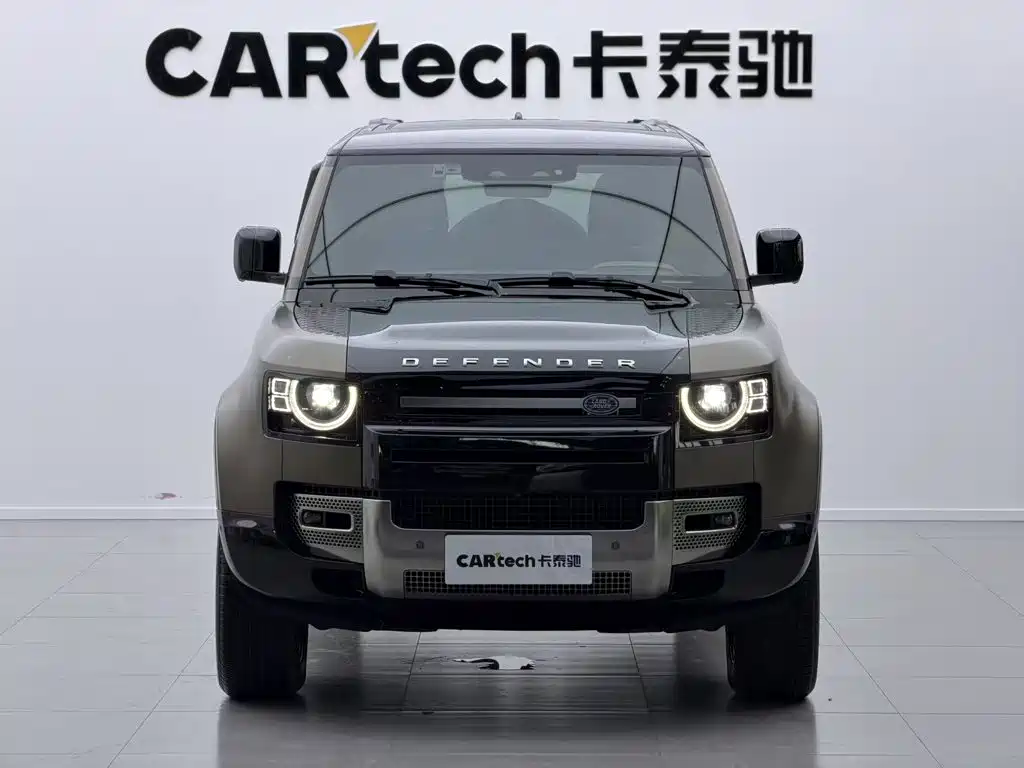 Land Rover Defender — миниатюра 2