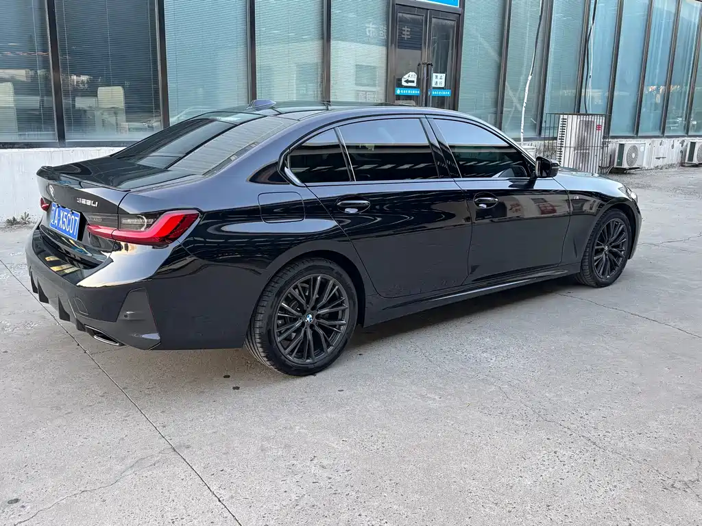 BMW 3 Series — миниатюра 4
